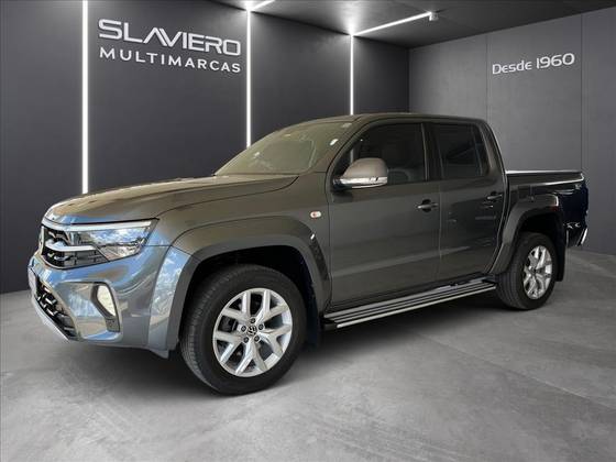 VOLKSWAGEN AMAROK 3.0 V6 TDI DIESEL HIGHLINE CD 4MOTION AUTOMÁTICO VOLKSWAGEN AMAROK 3.0 V6 TDI DIESEL HIGHLINE CD 4MOTION AUTOMÁTICO